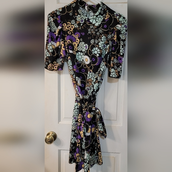 Ted Baker London Saskiie Dress, US Size 8-10, TB Size 4. Worn only once! - Picture 3 of 8